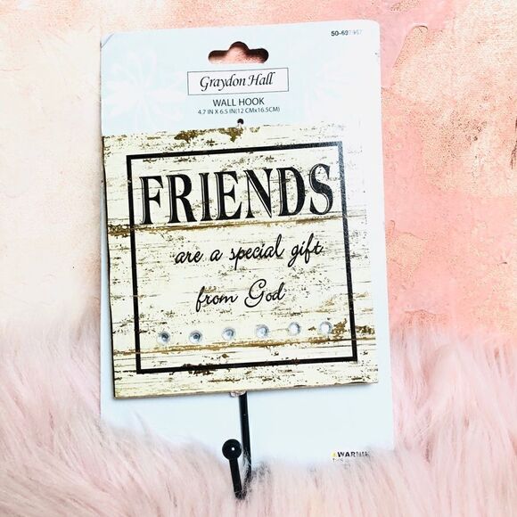 NWT Graydon Hall Friends Decorative Hook - Picture 1 of 3
